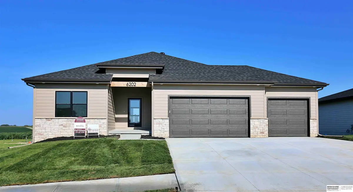 6202 N 209th Street, Elkhorn, NE 68022 - #1