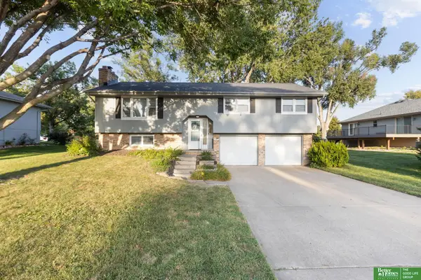 3805 N 207th Street, Omaha, NE 68022