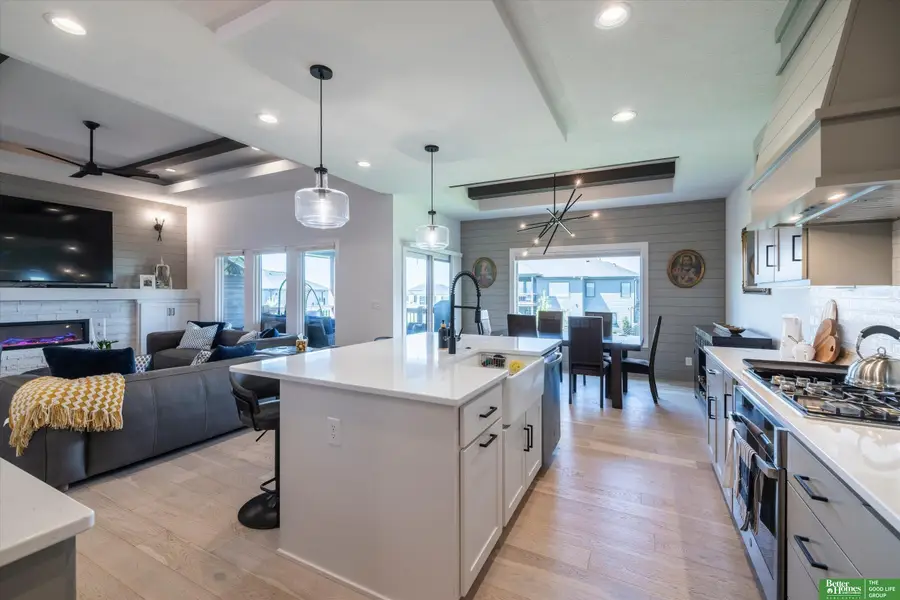 20988 Jaynes Street, Elkhorn, NE 68022 - #3
