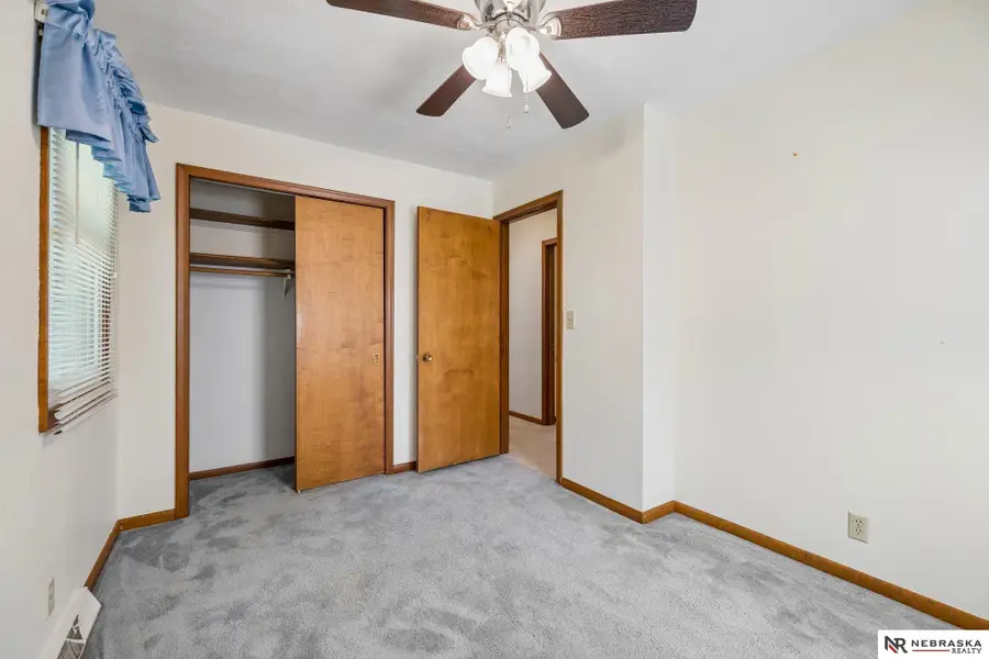 5301 S 52nd Street, Lincoln, NE 68516 - #2