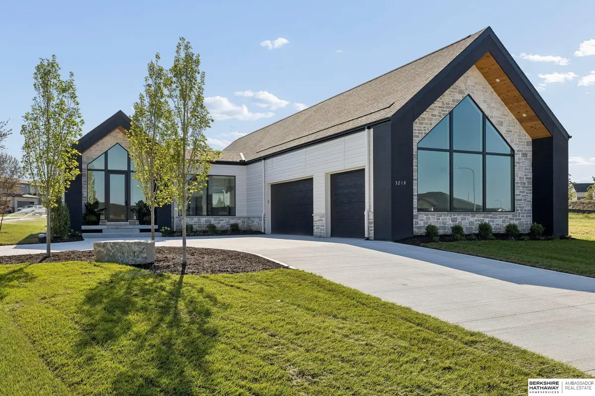 3218 S 209th Court, Elkhorn, NE 68022 - #1