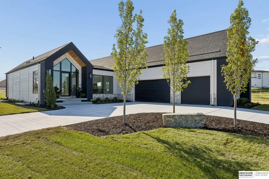 3218 S 209th Court, Elkhorn, NE 68022 - #2