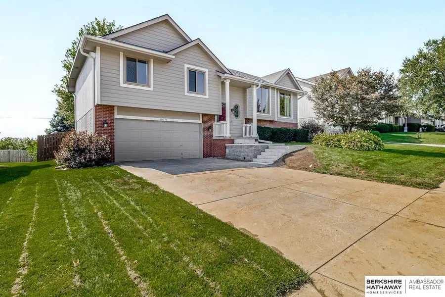 10279 Nebraska Avenue, Omaha, NE 68134 - #2