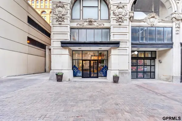 210 S 16 Street #921, Omaha, NE 68102