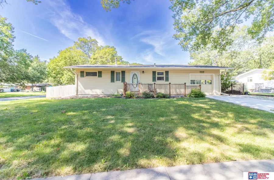 727 Dale Drive, Lincoln, NE 68510 - #2
