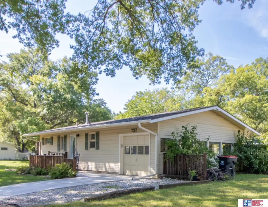 727 Dale Drive, Lincoln, NE 68510 - #3