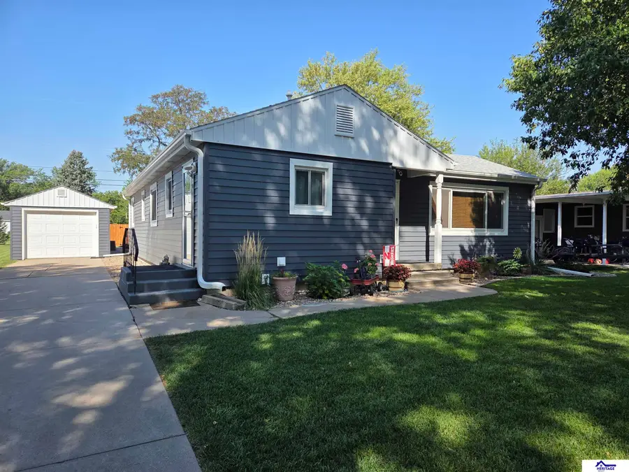 35 Edison Avenue, York, NE 68467 - #2
