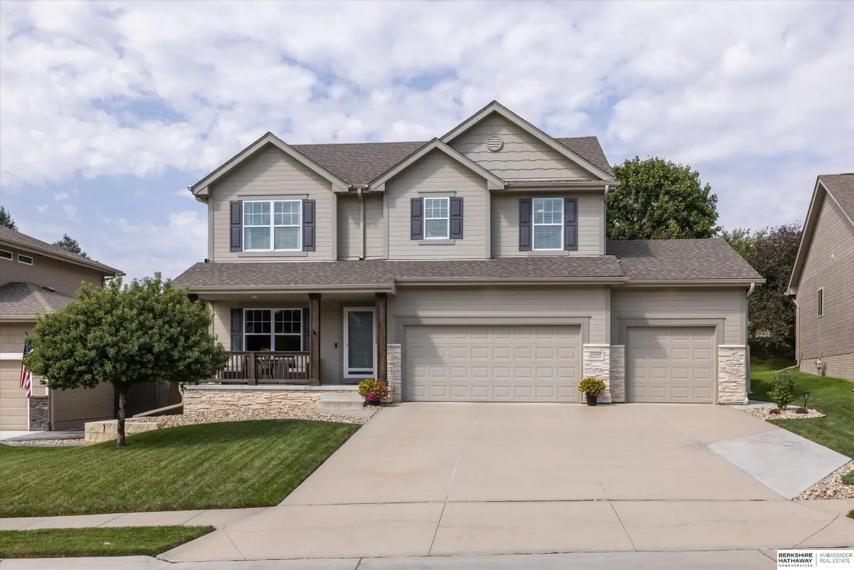 19320 Blaine Street, Omaha, NE 68135 - #1