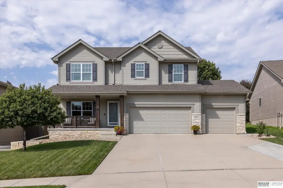 19320 Blaine Street, Omaha, NE 68135 - #2