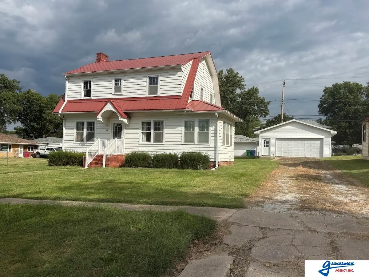 816 8th Street, Syracuse, NE 68446 - #1