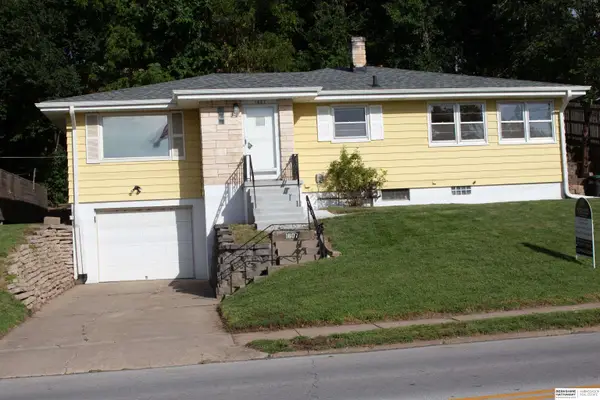 1607 S 50 Street, Omaha, NE 68106