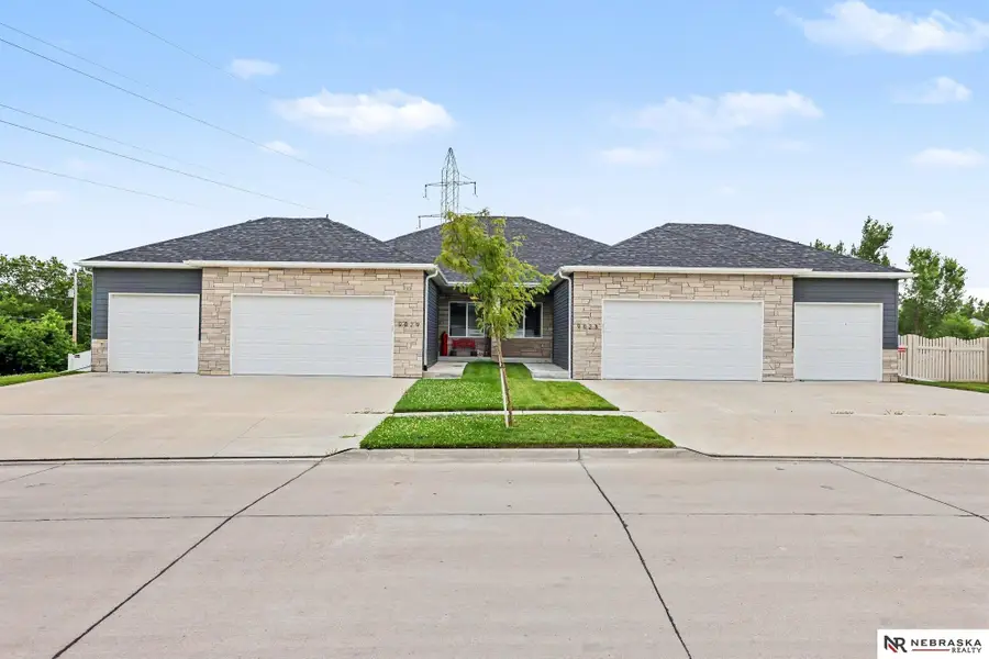 9023 Red Sky Lane, Lincoln, NE 68520 - #2