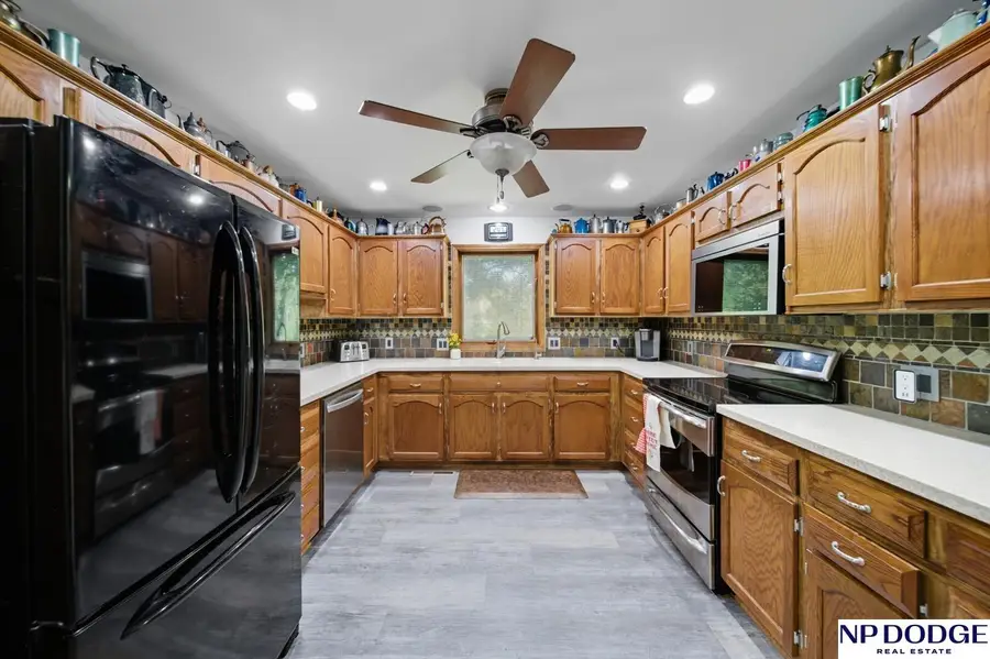 27612 Fontanelle Oaks Circle, Nickerson, NE 68044 - #3