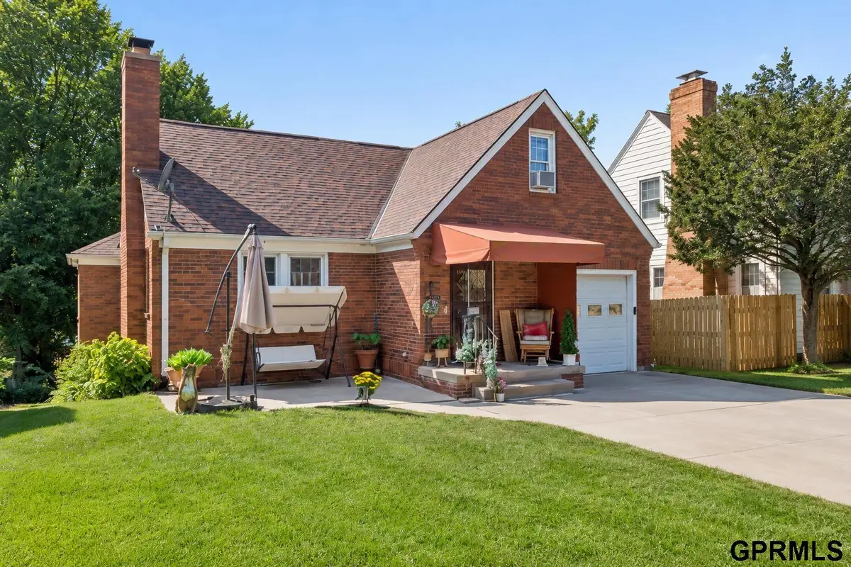 3320 N 58th Street, Omaha, NE 68104 - #1