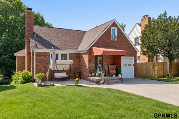3320 N 58th Street, Omaha, NE 68104
