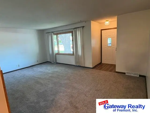 2534 Missouri Avenue, Fremont, NE 68025 - #2