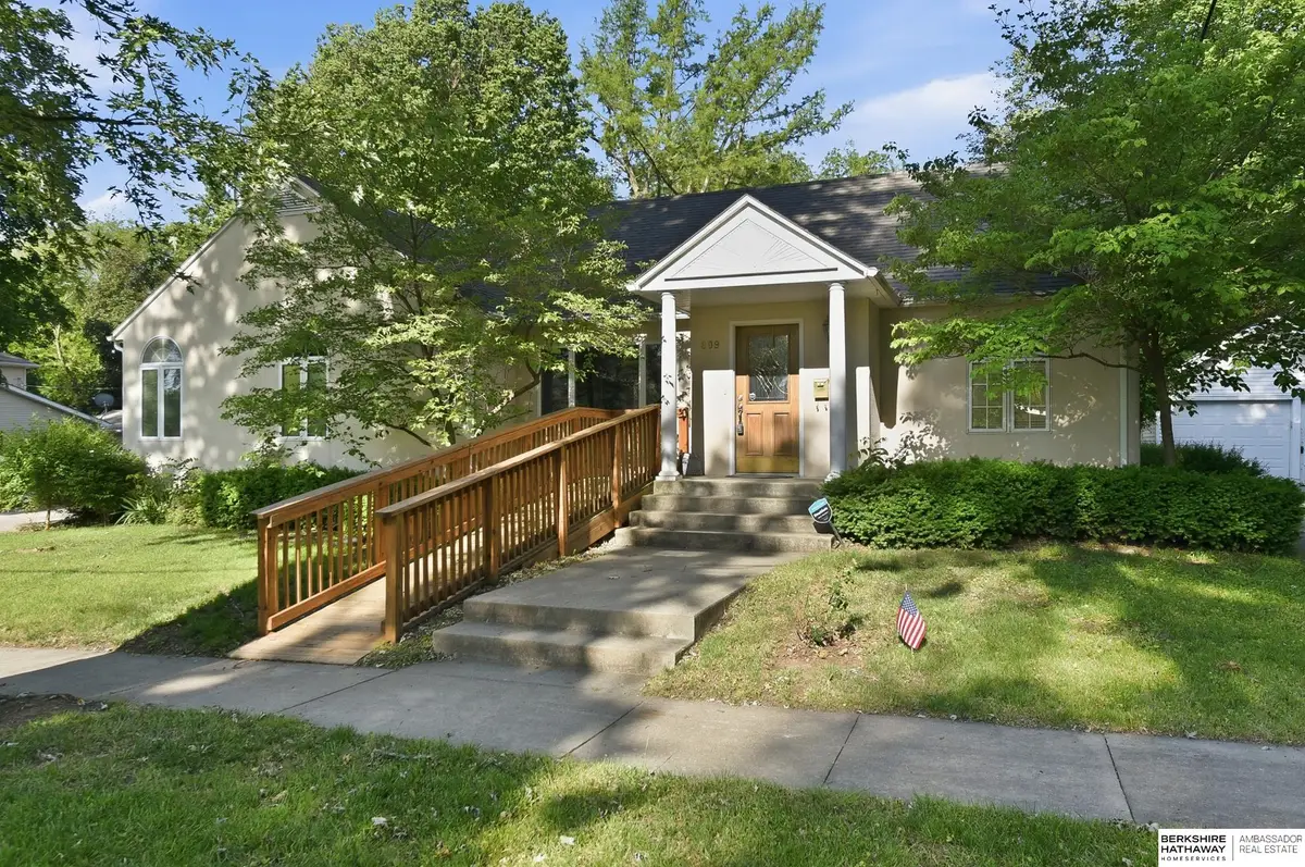809 Highland Avenue, Red Oak, IA 51566 - #1