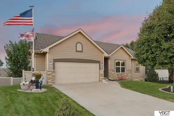 2210 Kara Drive, Papillion, NE 68133