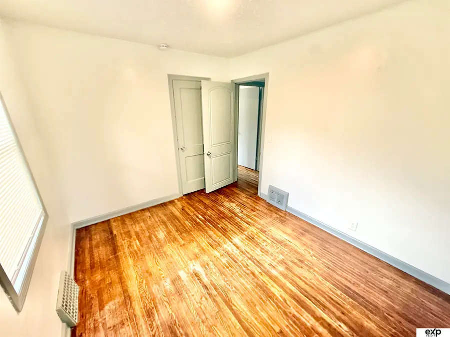 3710 Bedford Avenue, Omaha, NE 68111 - #3