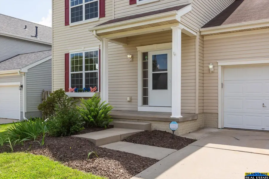 18923 Howe Street, Omaha, NE 68130 - #3