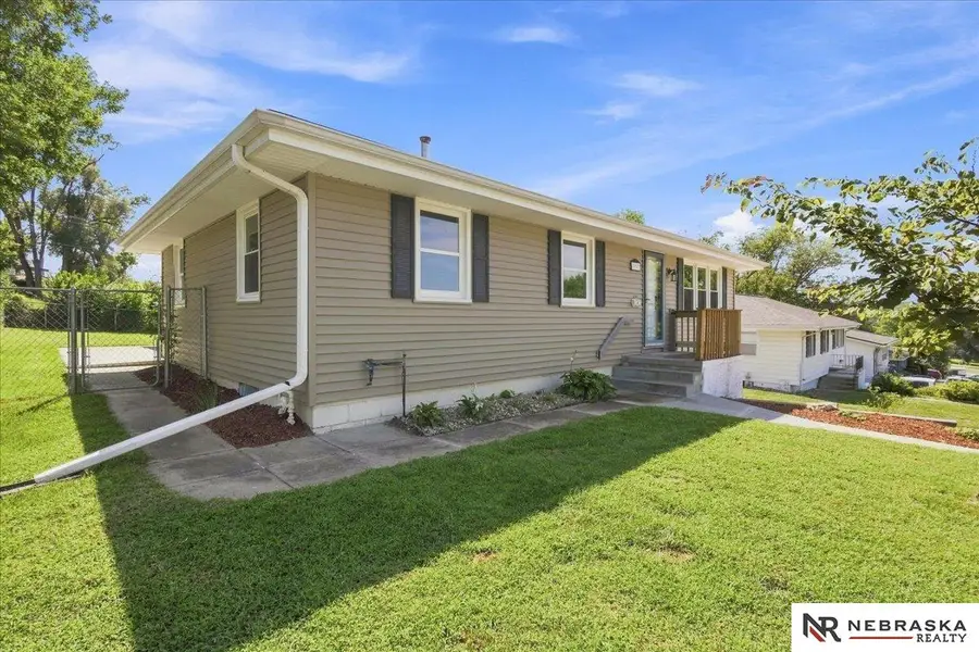 8607 Fowler Avenue, Omaha, NE 68134 - #3