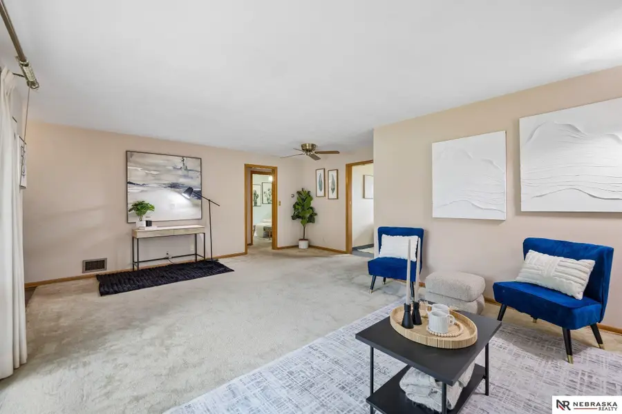 525 S 56th Street, Lincoln, NE 68510 - #2