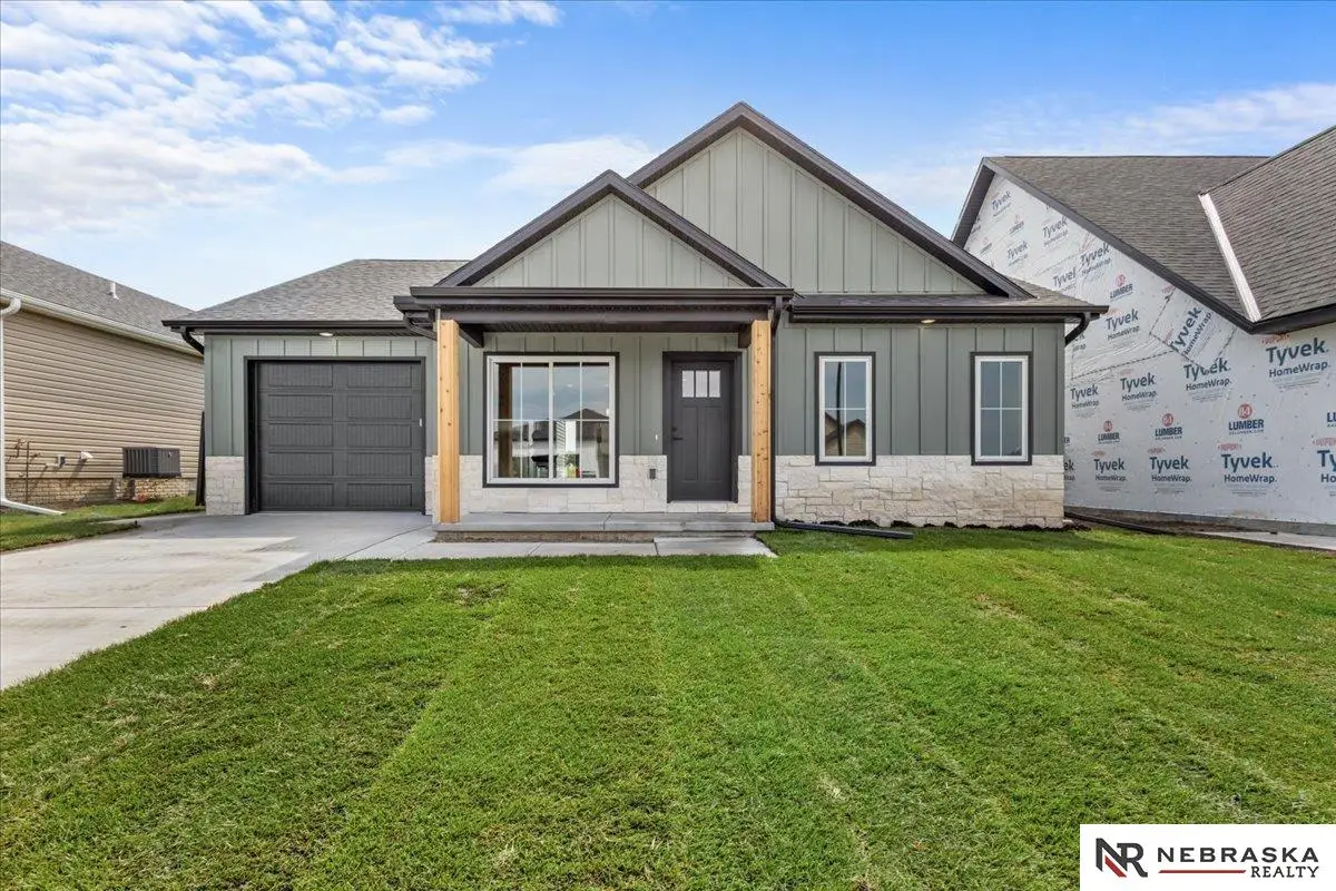 9620 S 87th Street, Lincoln, NE 68526 - #1