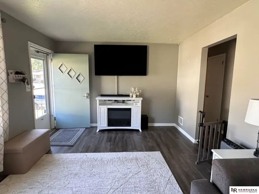804 5th Street, Bellevue, NE 68005 - #3