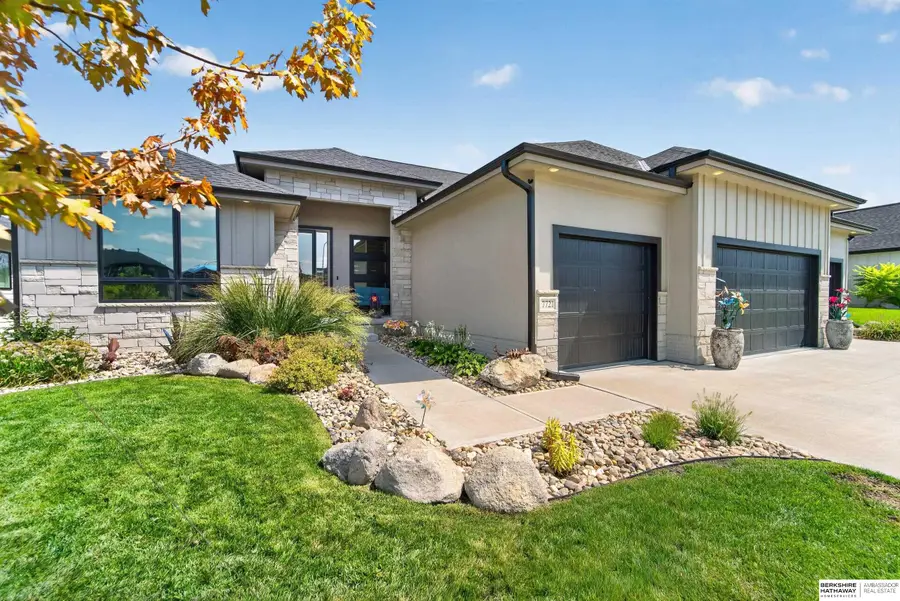 7721 N 167th Street, Bennington, NE 68007 - #3