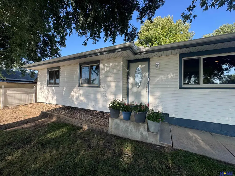 1408 SW 16th Street, Lincoln, NE 68522 - #3
