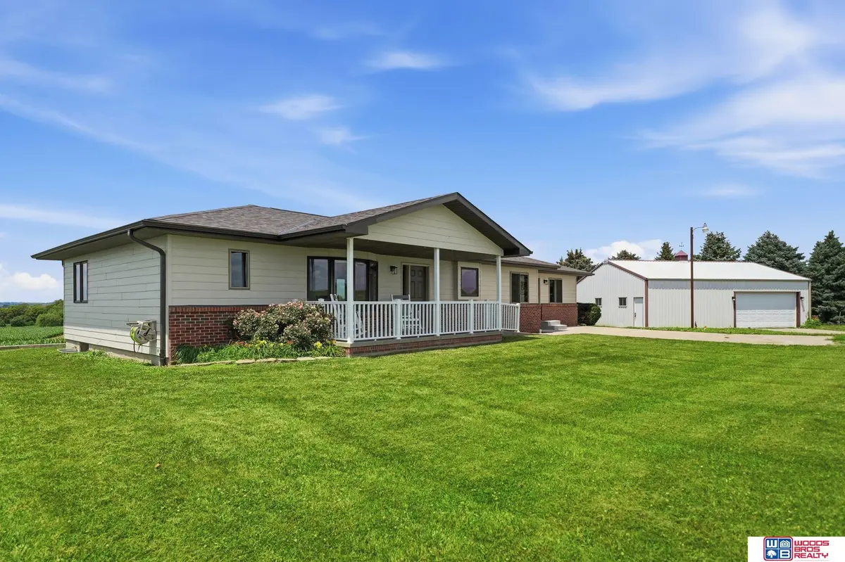 1667 N 12th Road, Palmyra, NE 68418 - #1