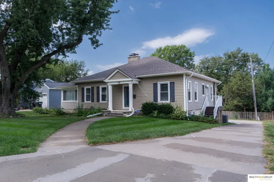 118 S 69th Street, Omaha, NE 68132 - #2