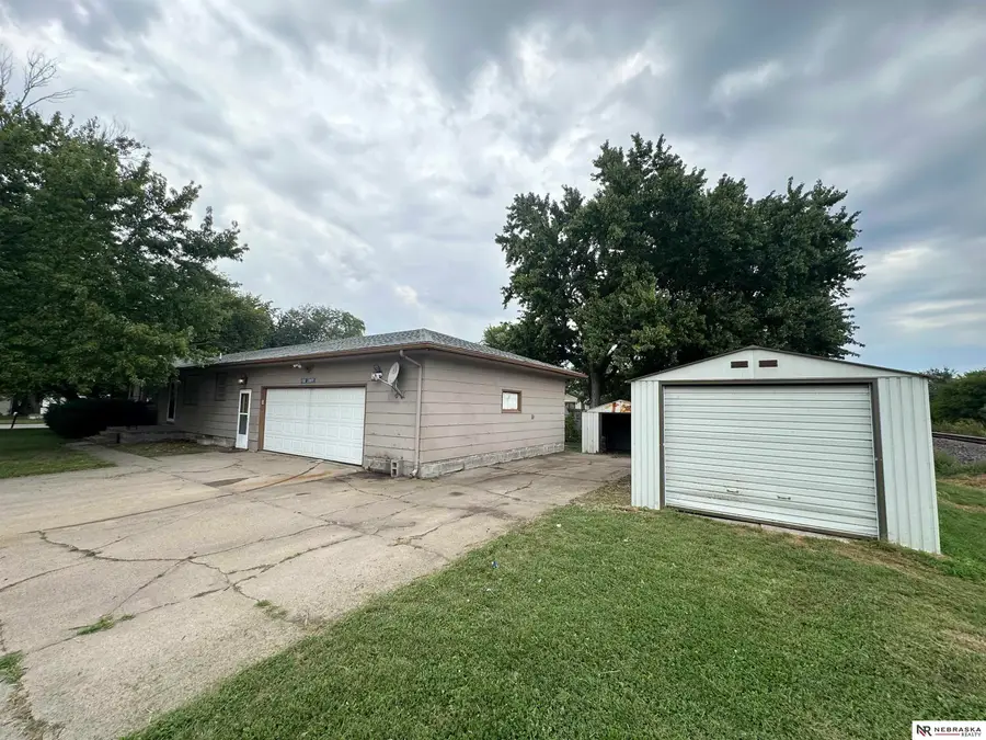 1140 W 11th Street, Fremont, NE 68025 - #2