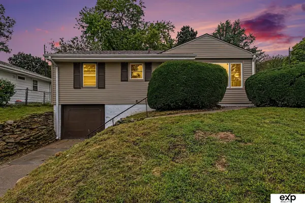 2820 S 76 Avenue, Omaha, NE 68124
