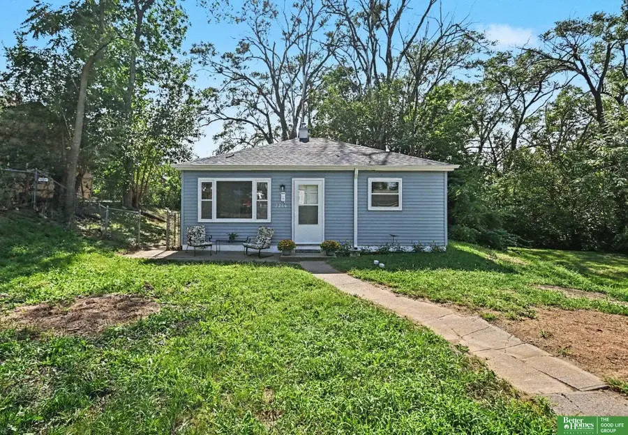 2214 N 39 Street, Omaha, NE 68111 - #2