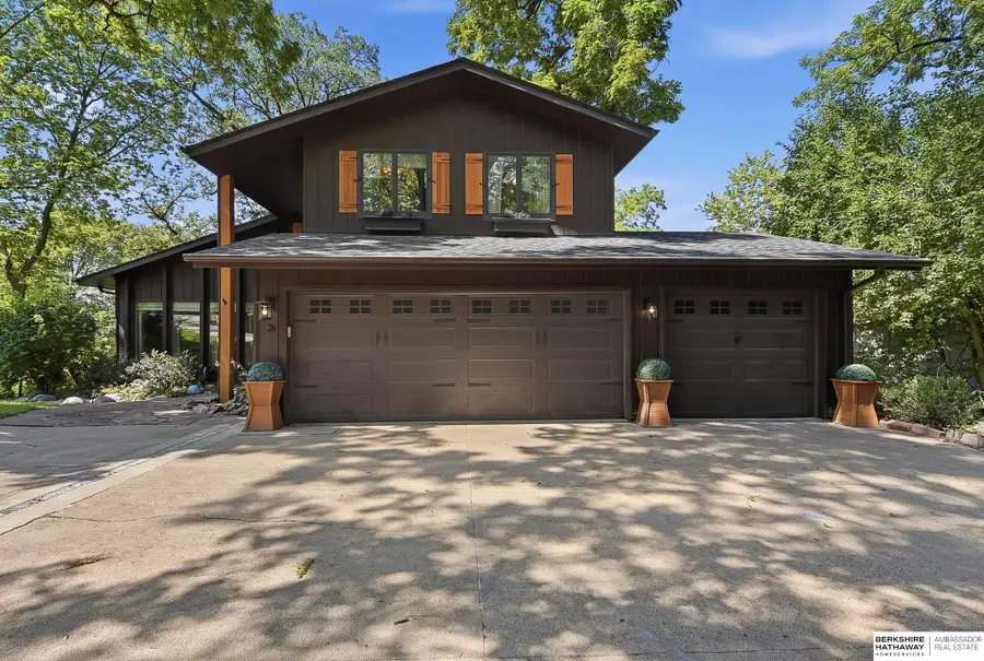 21823 Hillandale Road, Omaha, NE 68022 - #3