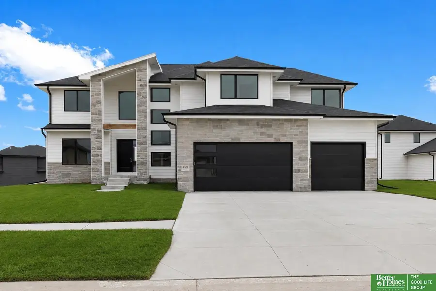 5831 N 214th Avenue Circle, Elkhorn, NE 68022 - #2