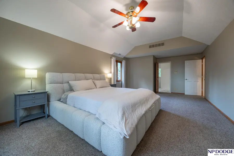 2310 Larchdale Drive, Lincoln, NE 68506 - #3