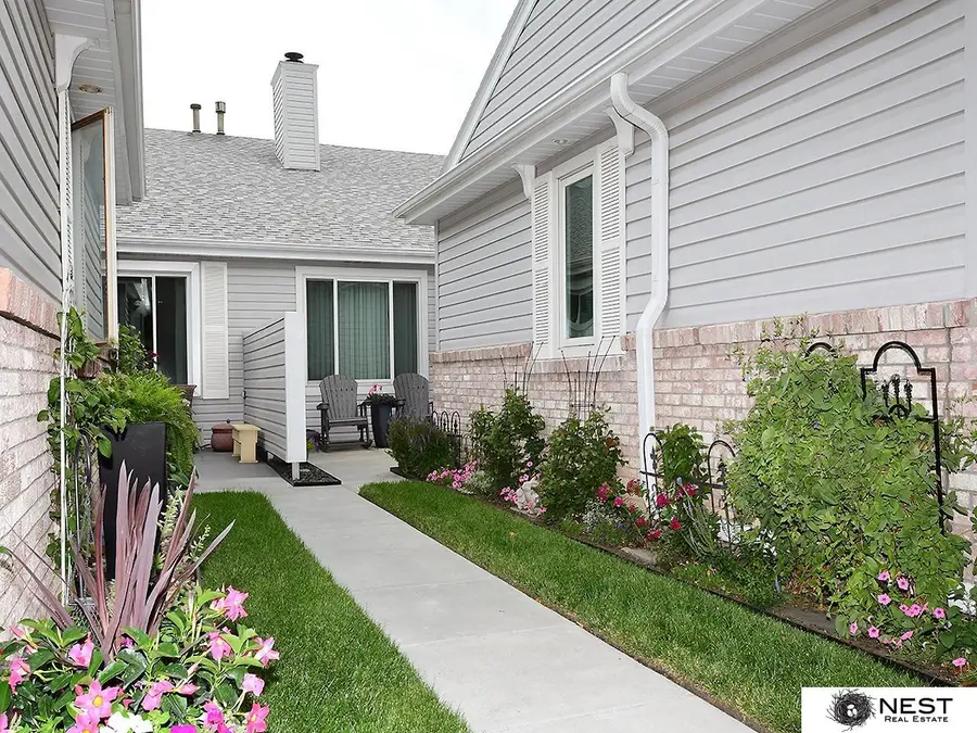 5305 Thies Cove Drive, Lincoln, NE 68516 - #3