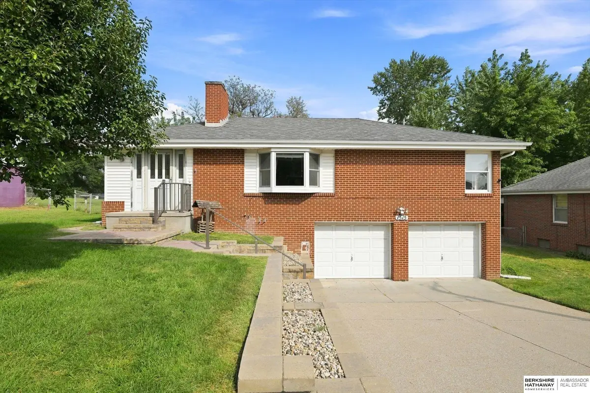 1515 N 90th Street, Omaha, NE 68114 - #1