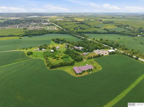 12020 N 144th Plaza, Bennington, NE 68007