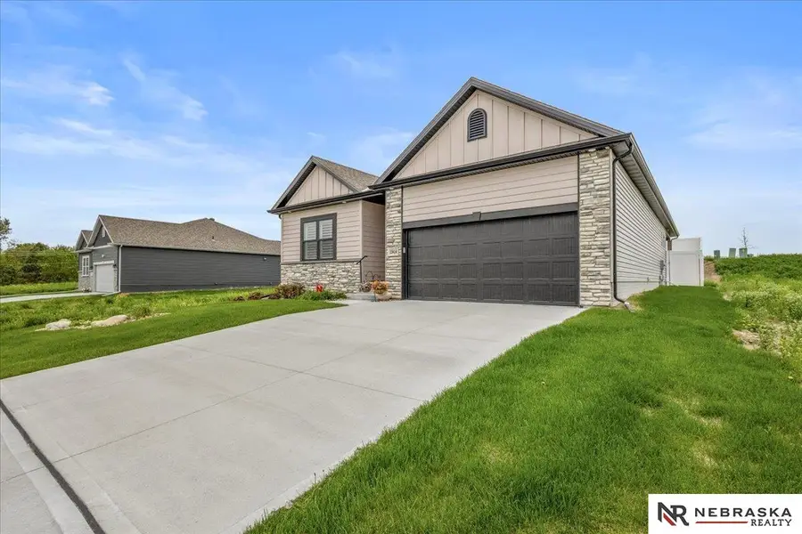 10414 S 209 Street, Gretna, NE 68028 - #3