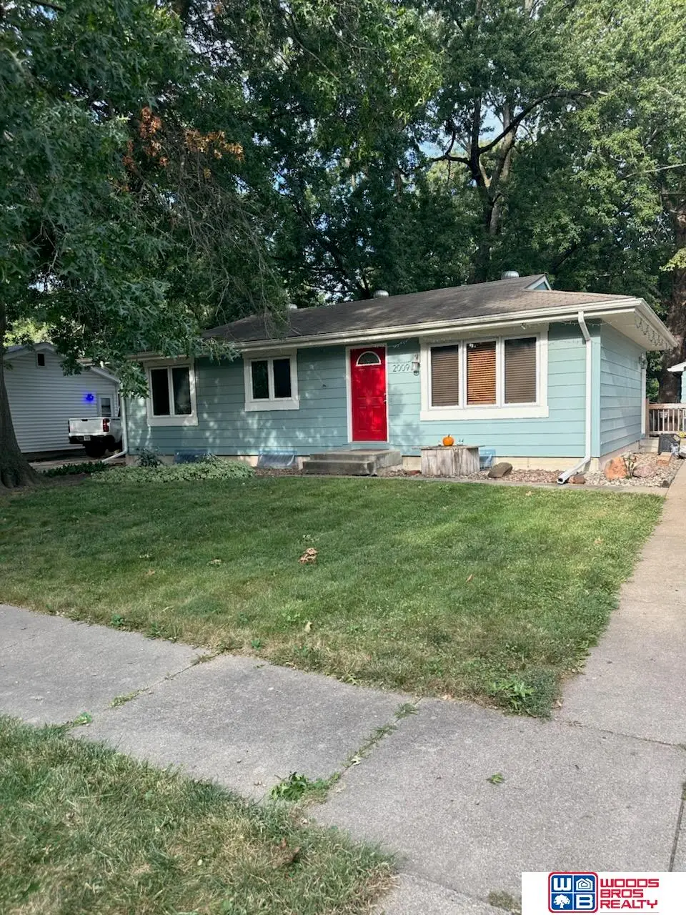 2009 Manor Court, Lincoln, NE 68506 - #1