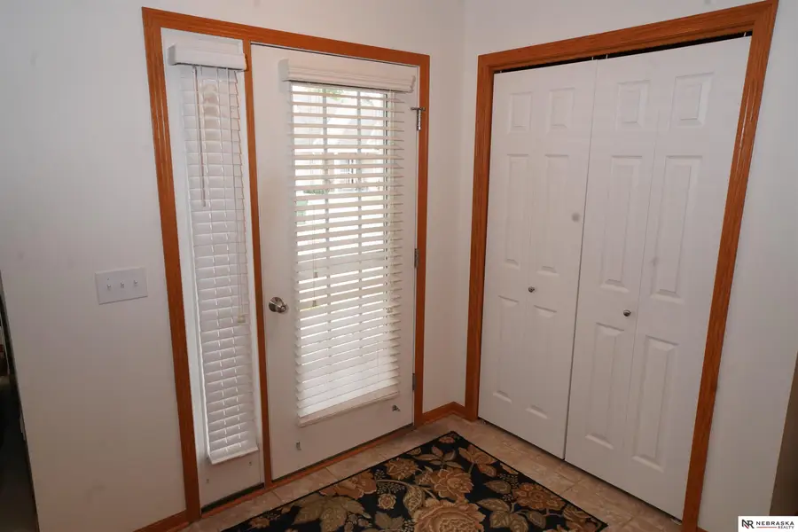 15960 Clay Plaza, Bennington, NE 68007 - #2