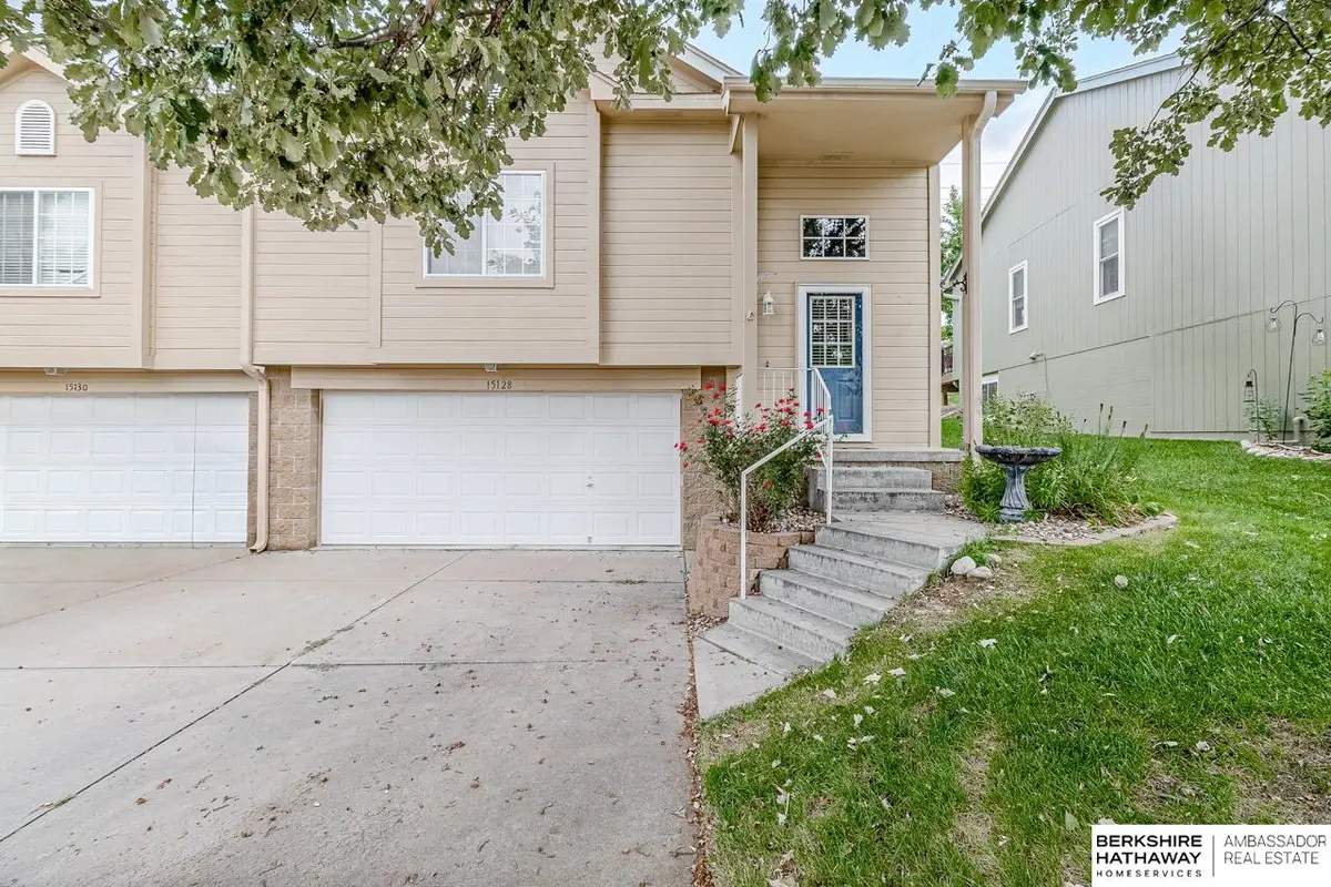 15128 Camden Avenue, Omaha, NE 68116 - #1
