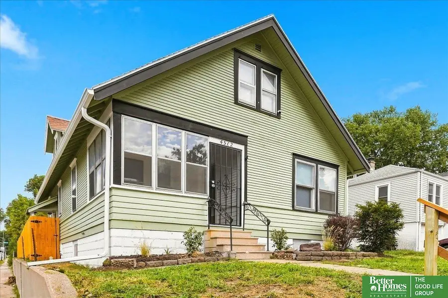 4562 Charles Street, Omaha, NE 68132 - #2