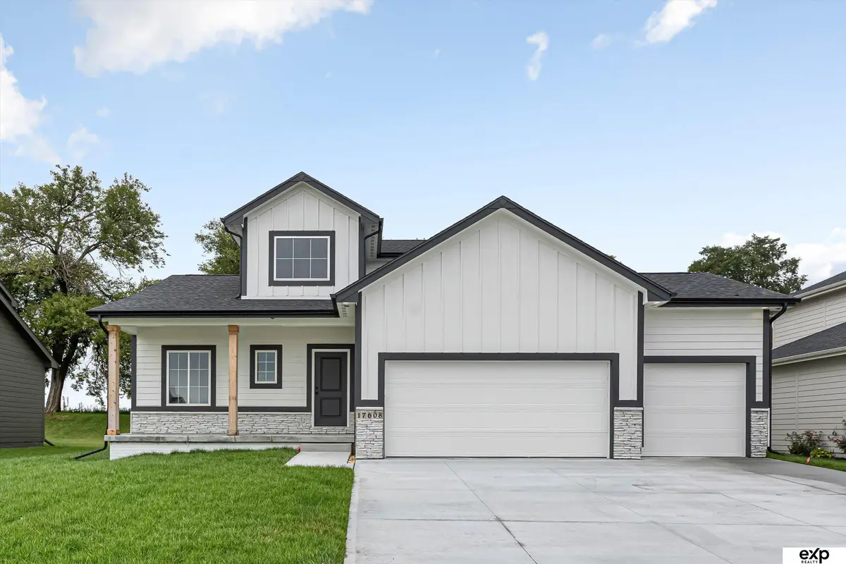 17608 Potter Street, Bennington, NE 68007 - #1