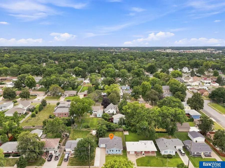 7041 Garland Street, Lincoln, NE 68505 - #2