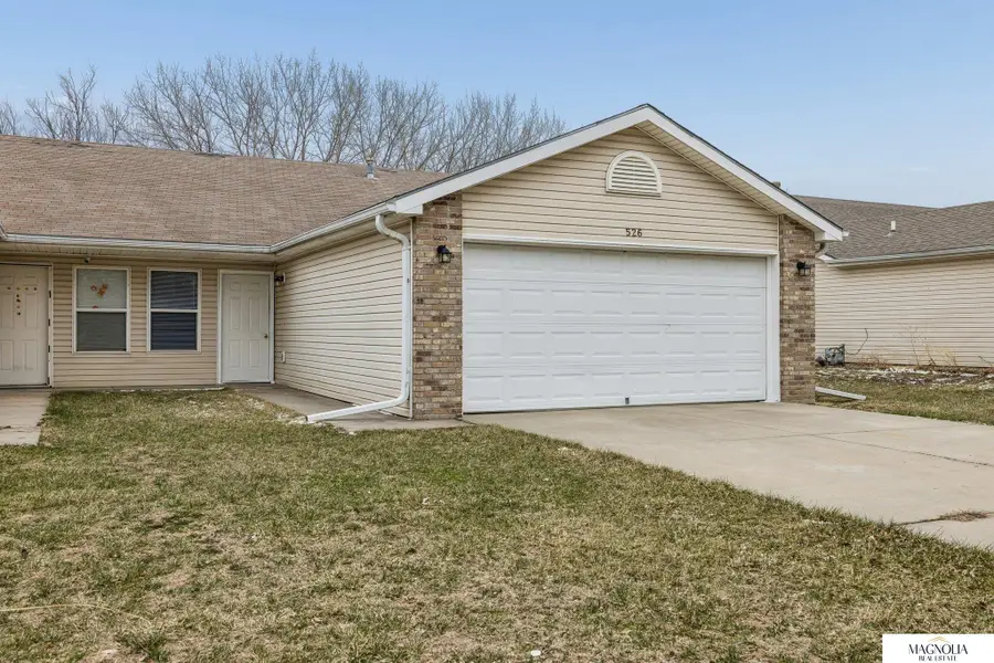 526 Lamont Drive, Lincoln, NE 68528 - #2