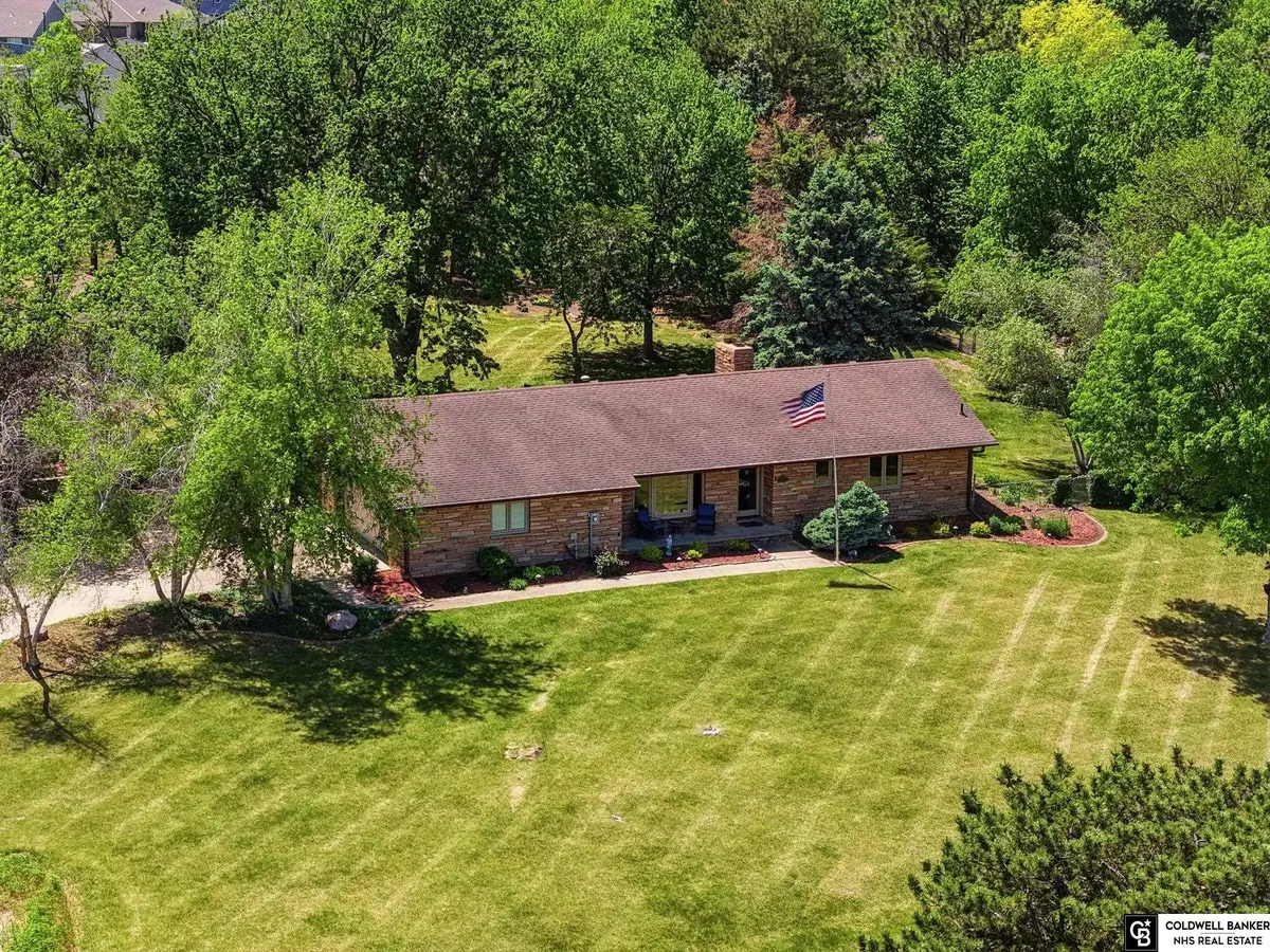 1221 Beechcraft Road, Lincoln, NE 68527 - #1